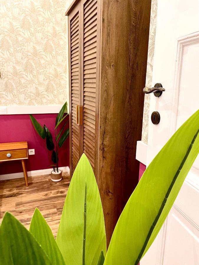 Thermal Apartmanok Raday 4 - Zendaya Hajdúszoboszló Exterior foto